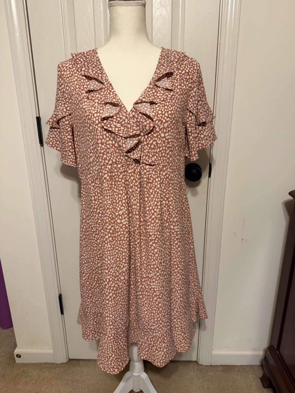 Doe & Rae Dusty Rose Printed Ruffle Midi Dress